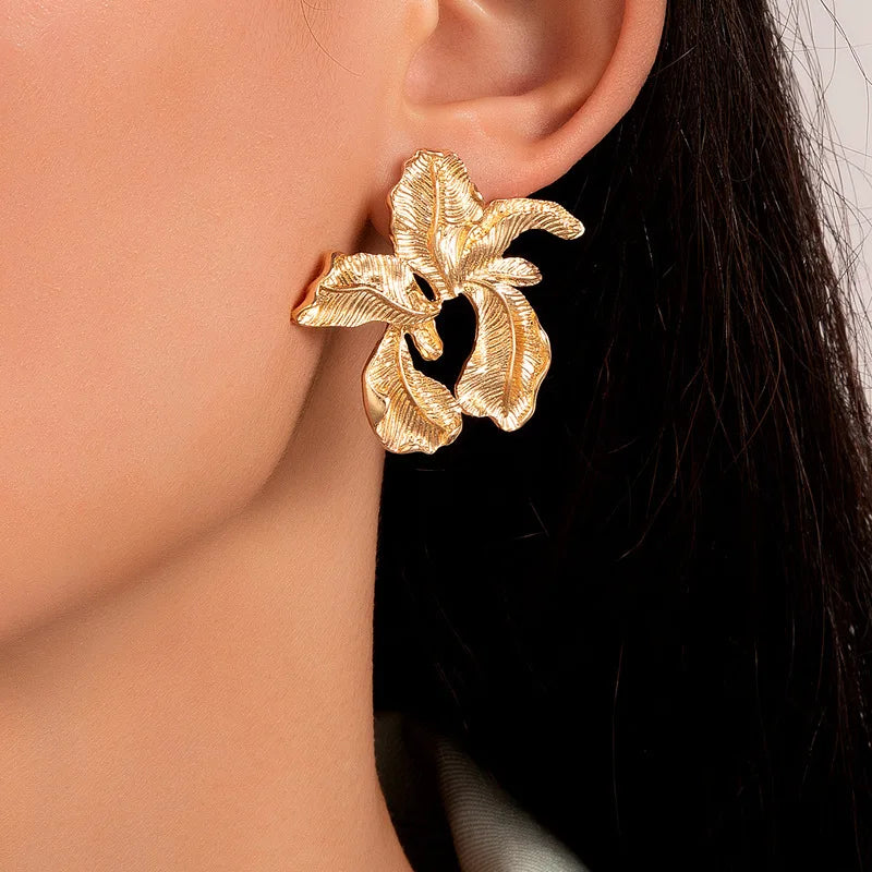 Elegant Gold Blossom Earrings