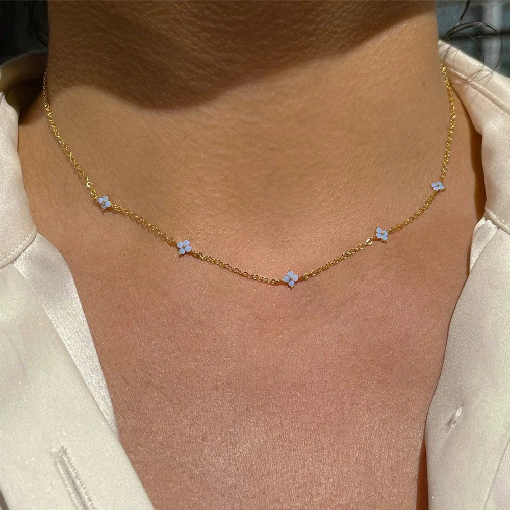 Trendy Leaf Zircon Necklace – Elegant Women’s Chain Jewelry