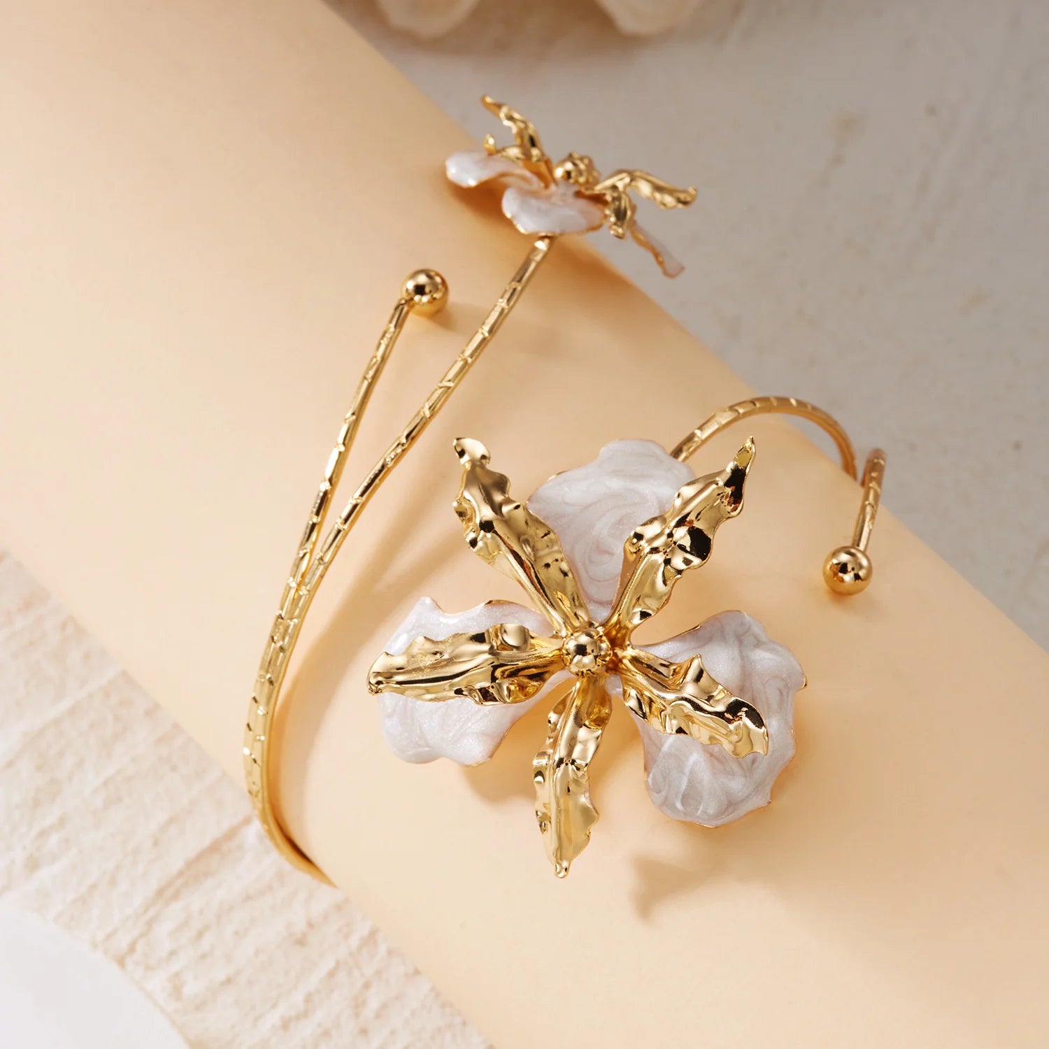 Boho Enamel Flower Open Armlet