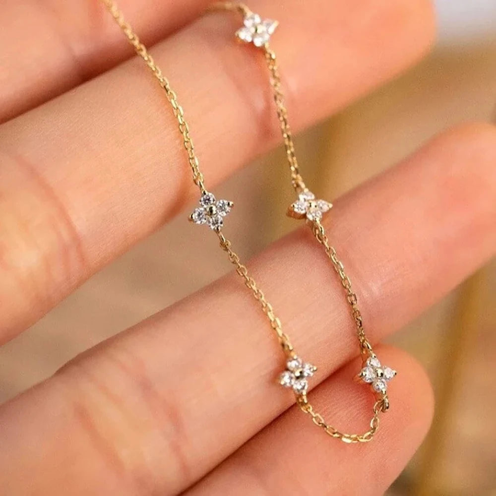 Trendy Leaf Zircon Necklace – Elegant Women’s Chain Jewelry
