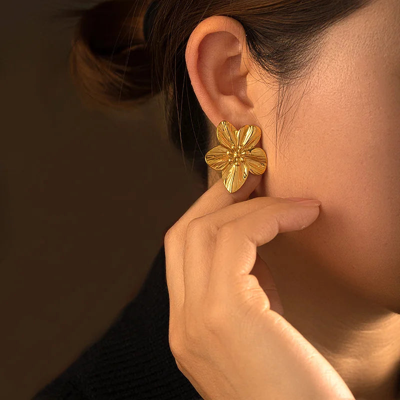 Elegant Gold Blossom Earrings
