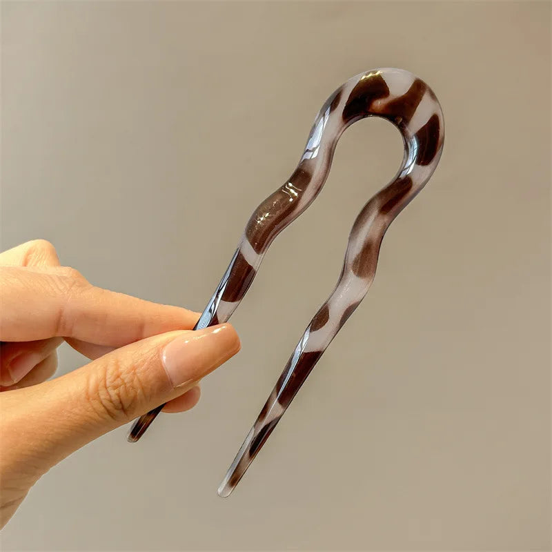 Elegant Tortoiseshell U-Shaped Hair Fork