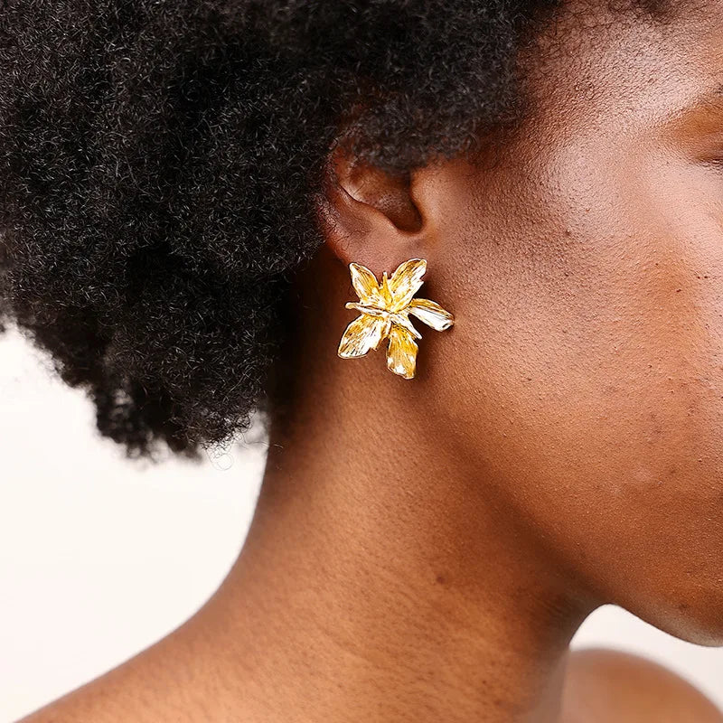 Elegant Gold Blossom Earrings